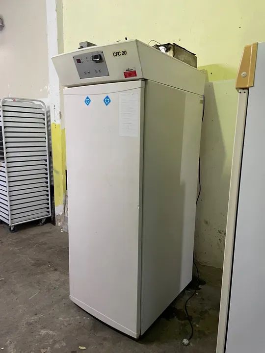 Geladeira fermentadora 