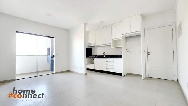 Apartamento novo com 93m², 1 suíte + 2 quartos no bairro Iririú para locação por R$ 2.100,
