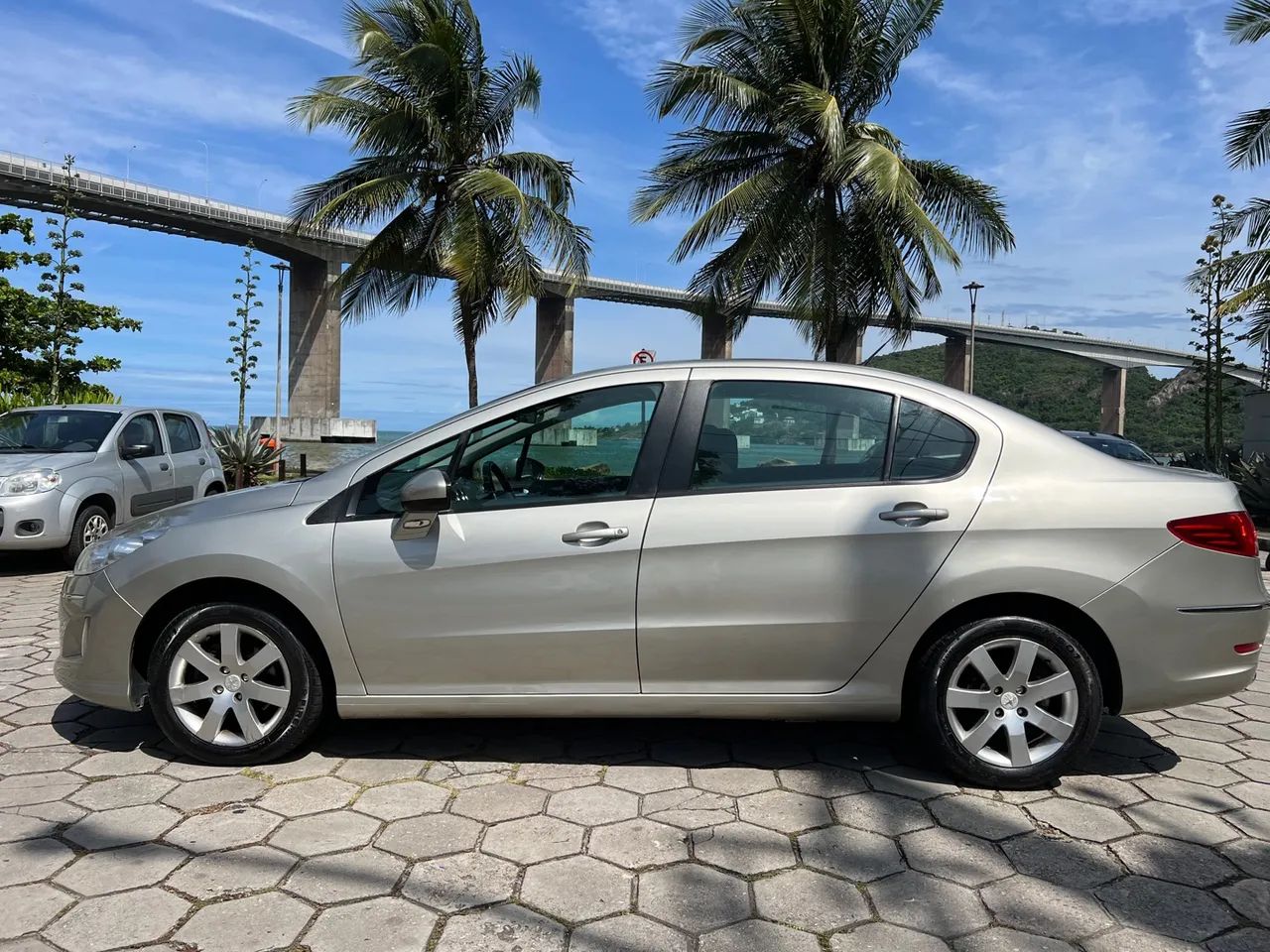 408 ALLURE! ÚNICO DONO! CARRO DE USO DO MEU AVÔ! RARIDADE! 2013  - Foto 10