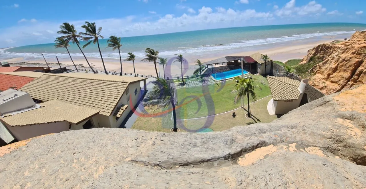 Mansão em Beberibe com linda vista mar e lazer completo!