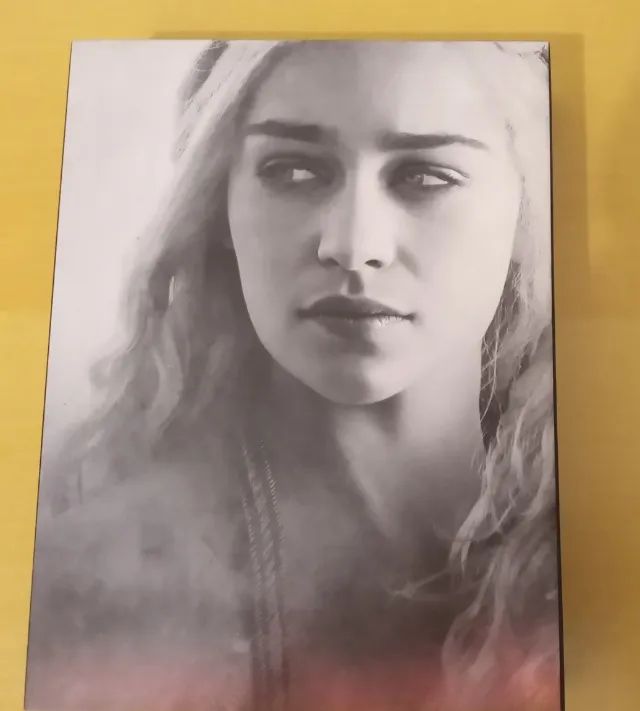 Box com DVDs Game of Thrones temporada 4 usado - Foto 2