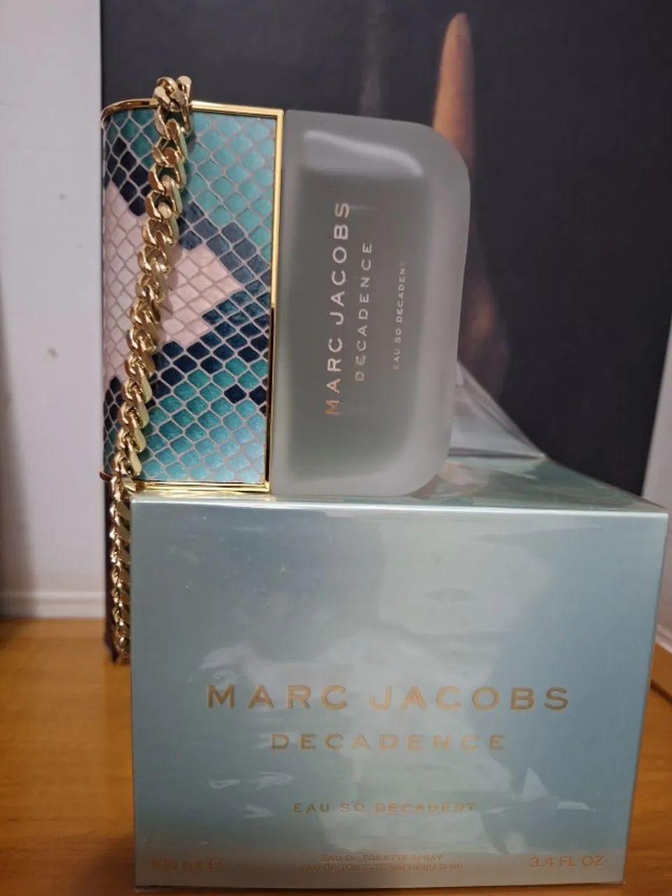 Perfume Decadence Eau So Decadent Marc Jacobs EDT 100ml (Descontinuado) - Foto 4