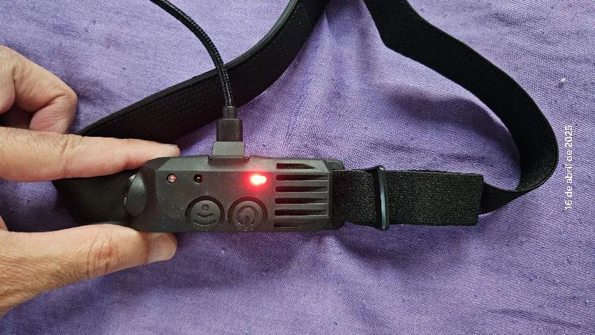 Lanterna de Cabeça Led W689-3 a Bateria Interna Sem Cabo Usb-C! - Foto 2