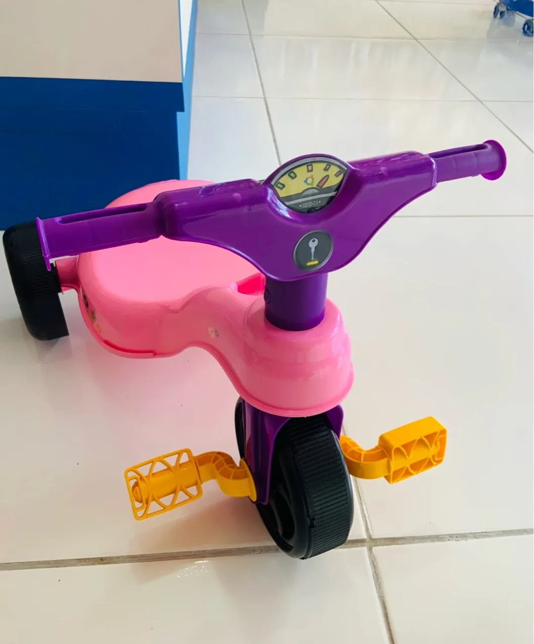 VENDE-SE VELOCIPE INFANTIL