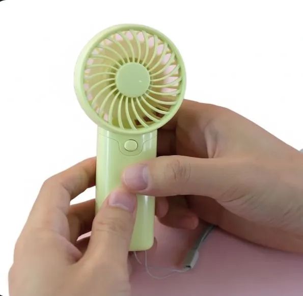 Ventilador Portátil Mini de Mão