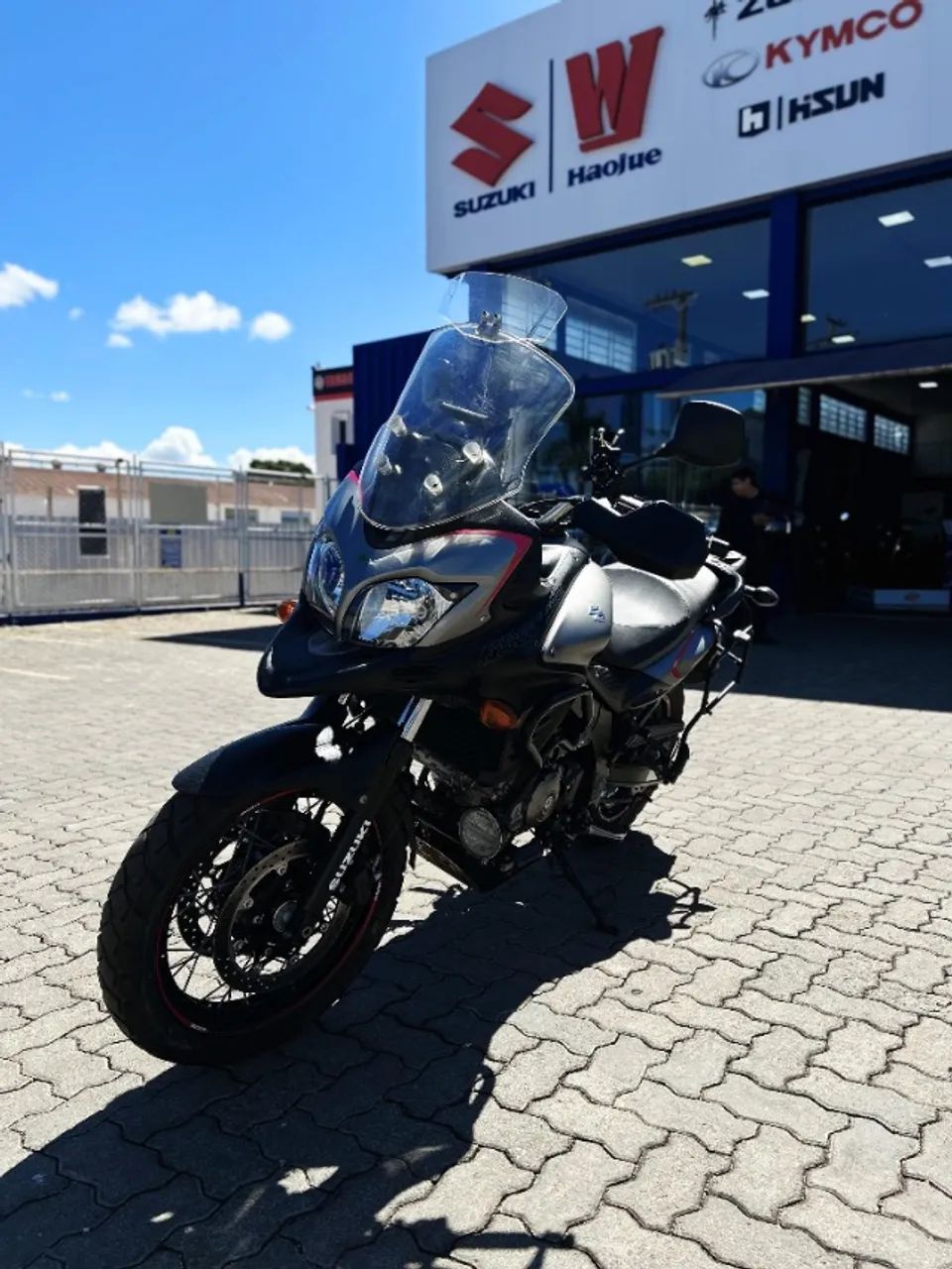 SUZUKI VSTROM 650 XT 17/18 - Foto 4