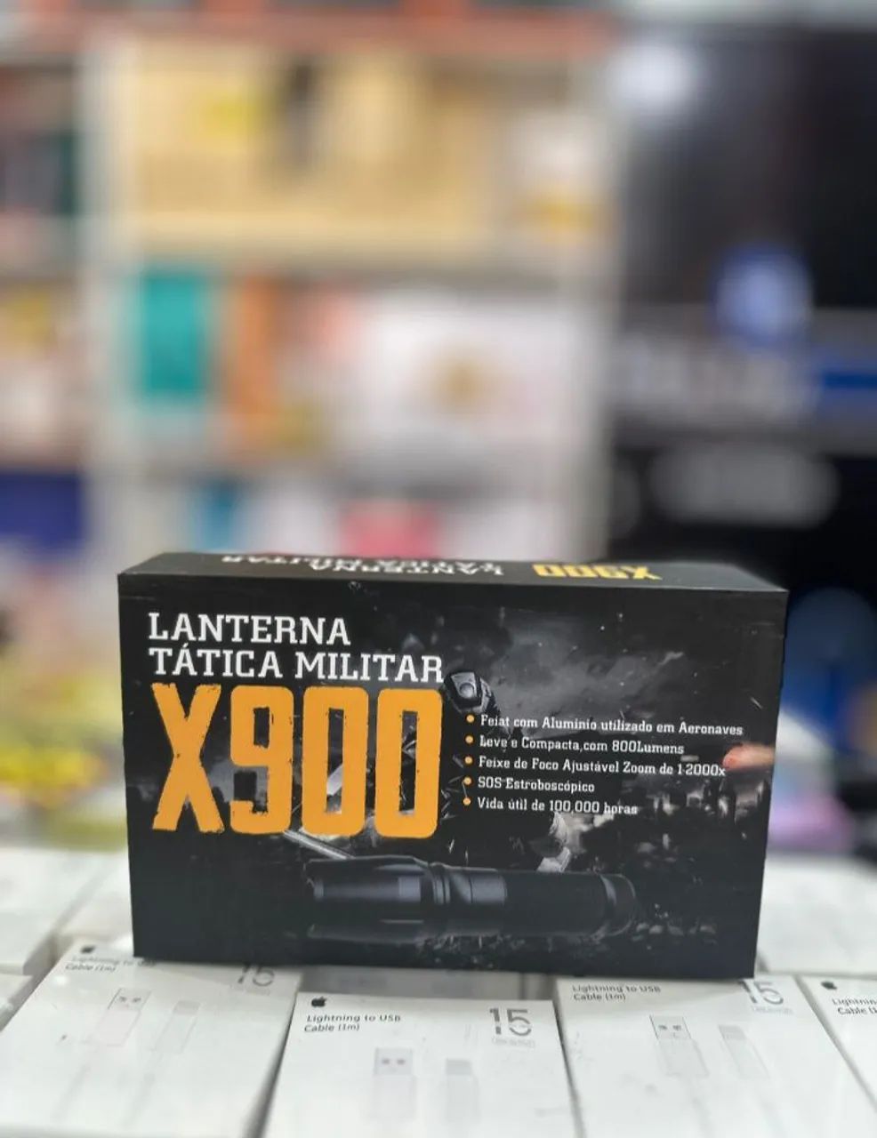 Lanterna Tática Militar X900 - Alta Potência e Durabilidade