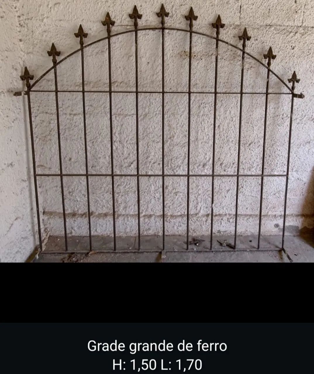 Janela guilhotina madeira e grades de ferro colonial  - Foto 4