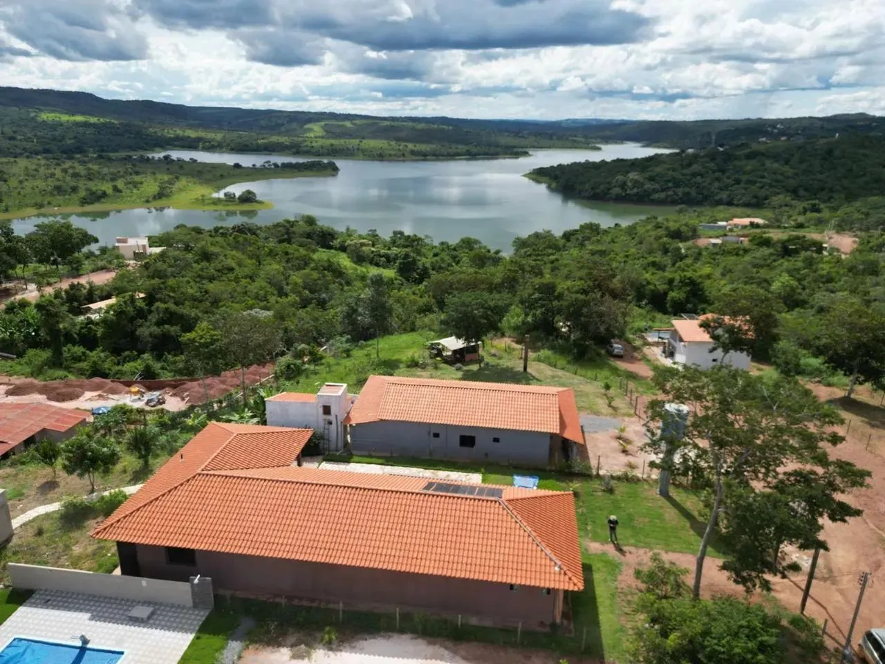 Casa no Corumba 4 à Venda - Rancho com 3 Suítes