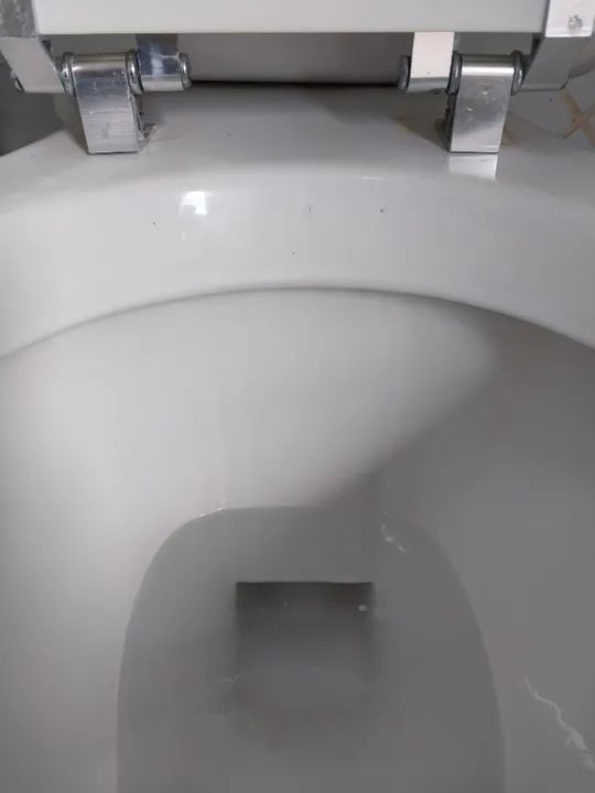 Limpa Vasos e Pias remove amarelado