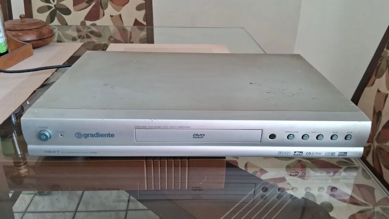 Reprodutor de DVD Gradiente D-00164418735169410120