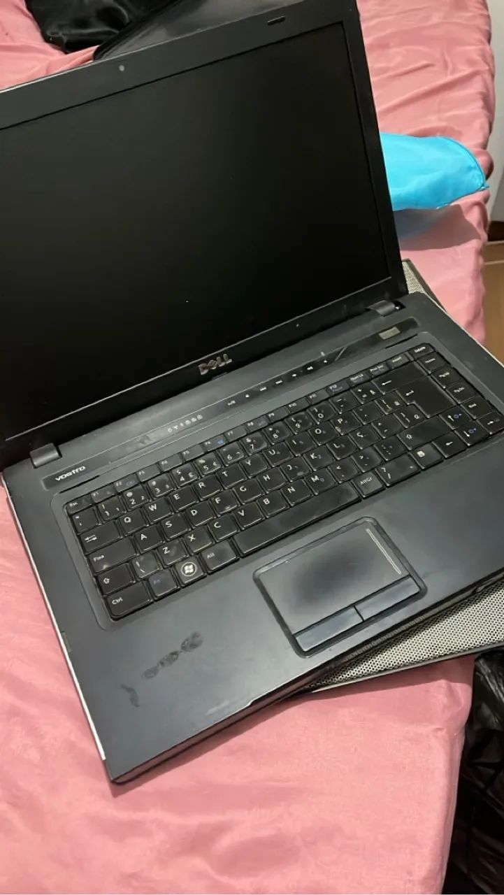 Notebook Dell Vostro - R$180 (para tirar peças)