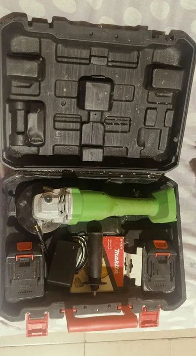 Esmerilhadeira portátil 