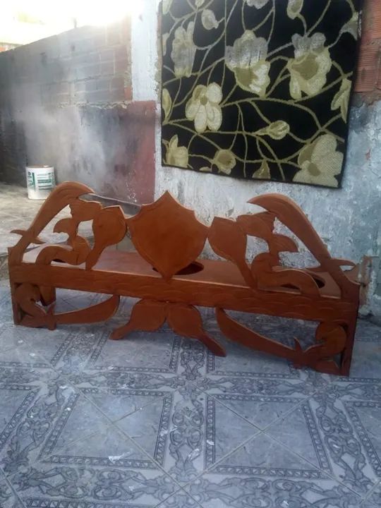 Banco de atabaque  de 3 furos trabalhado. - Foto 3