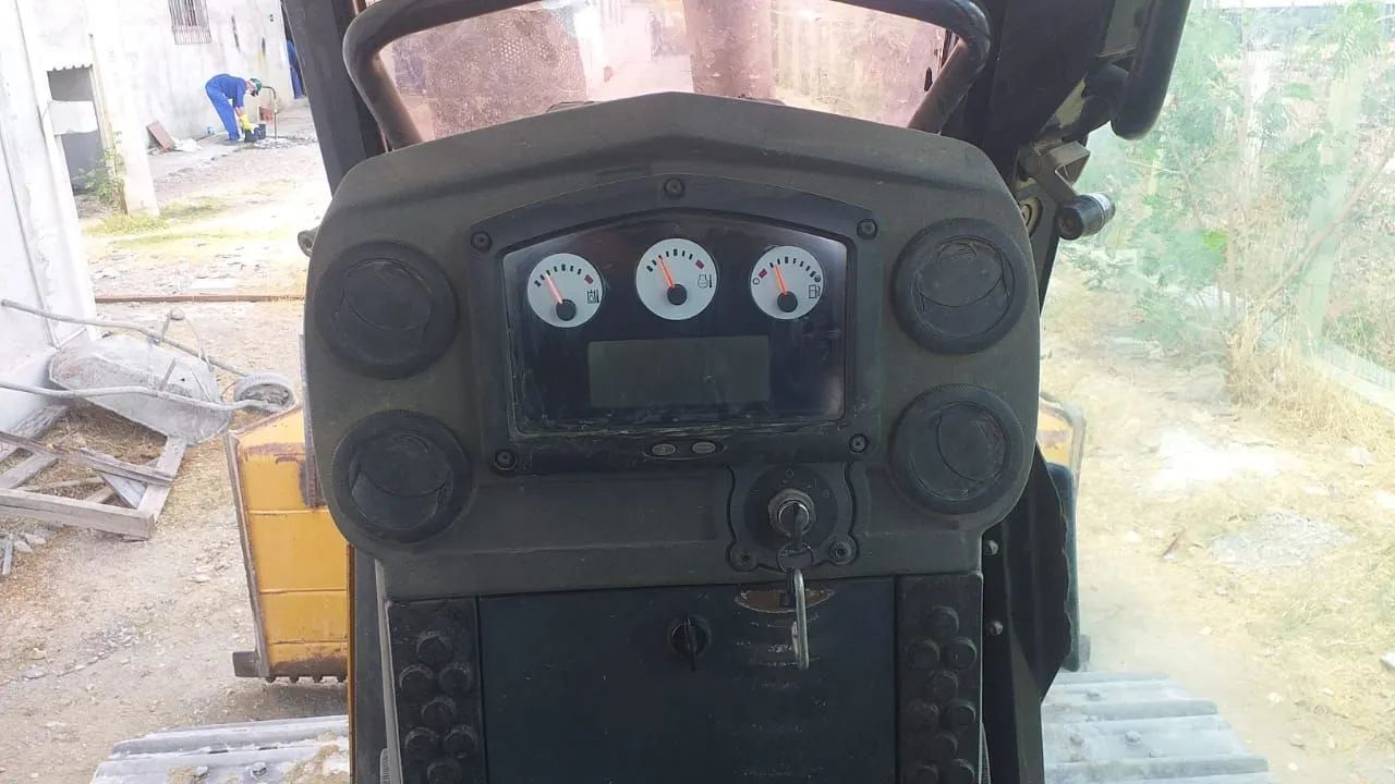 Vendo trator CAT D5K Ano 2011 - Foto 2