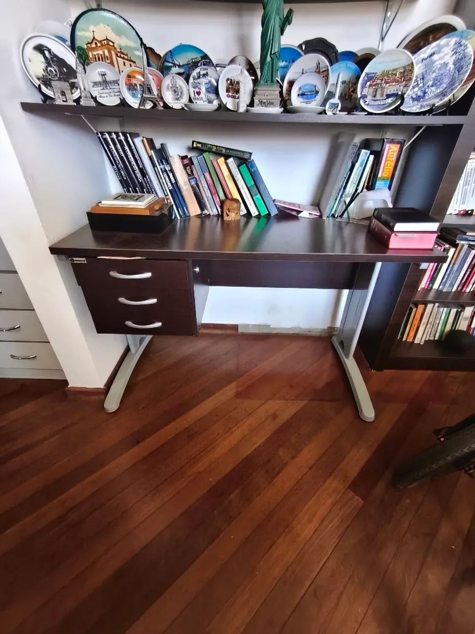 Mesa escritório Escrivaninha Moderna e Funcional - Foto 2