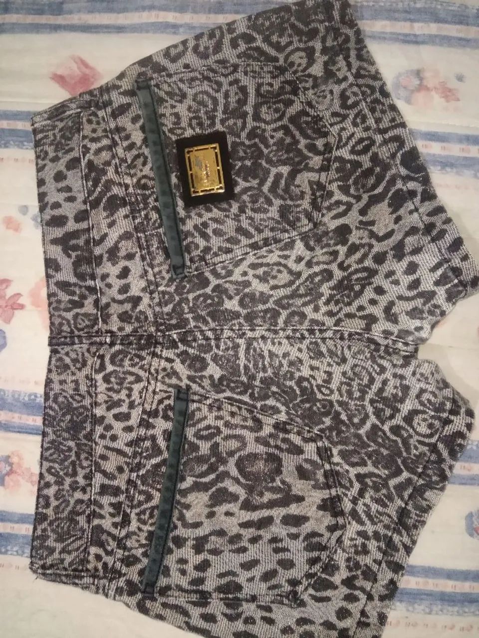 Shorts Feminino Animal Print Lança Perfume  - Foto 3