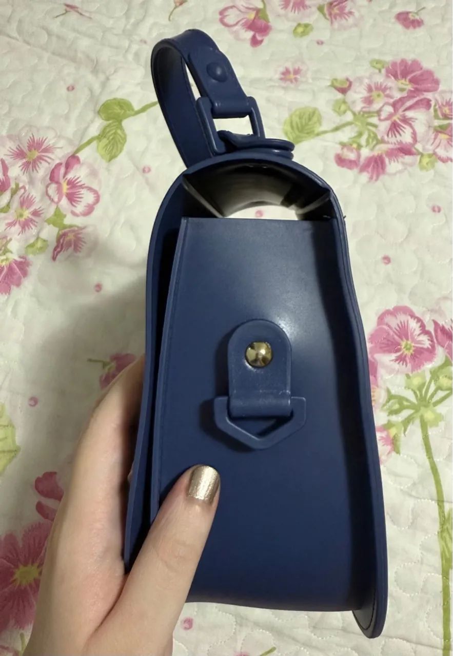 Bolsa Petite Jolie azul marinho com alça removível - Foto 3