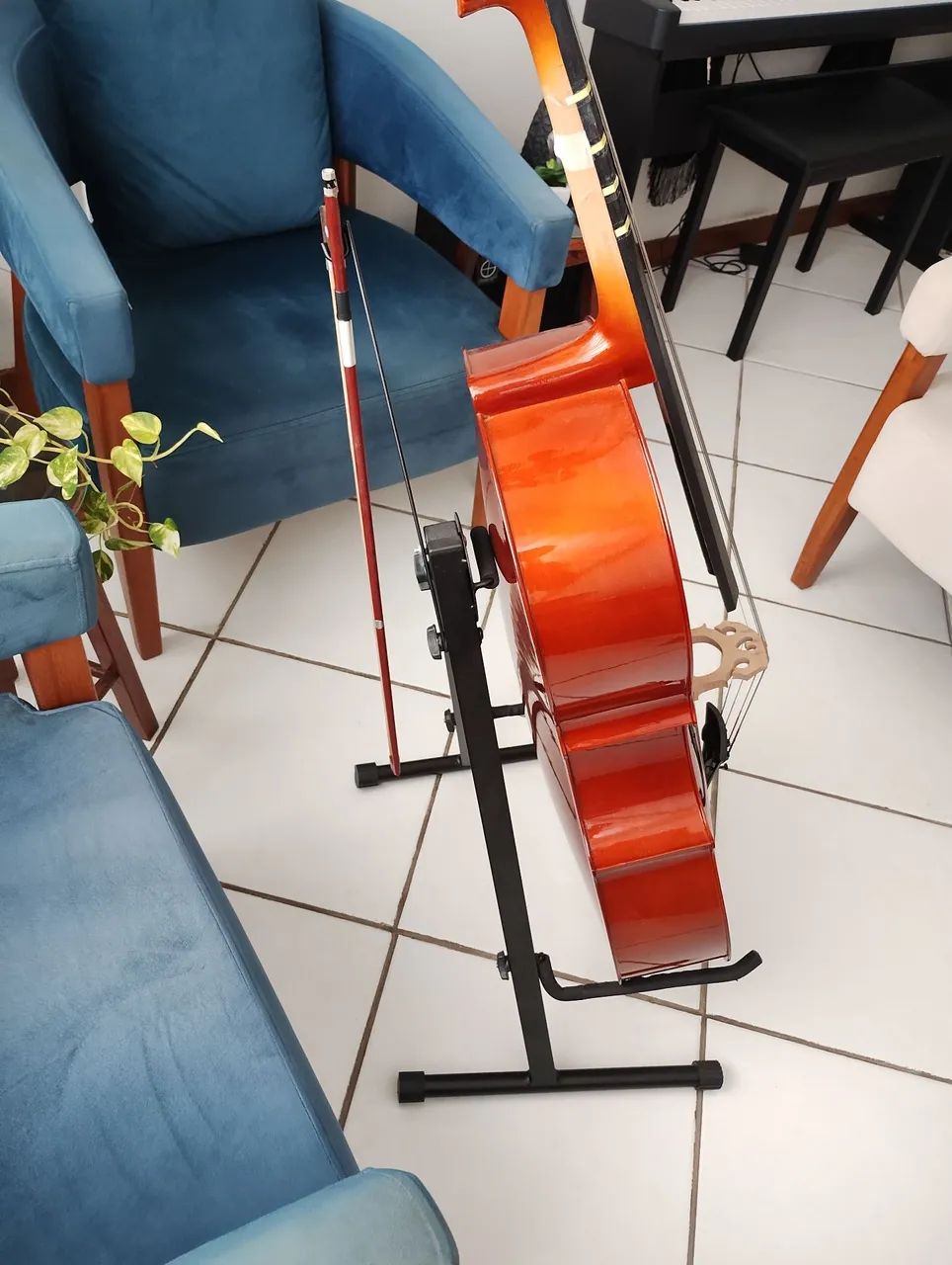 Violoncelo em ótimo estado, semi novo. - Foto 2