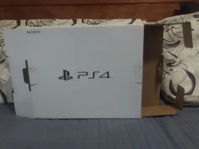 Caixa Playstation 4 - Foto 3