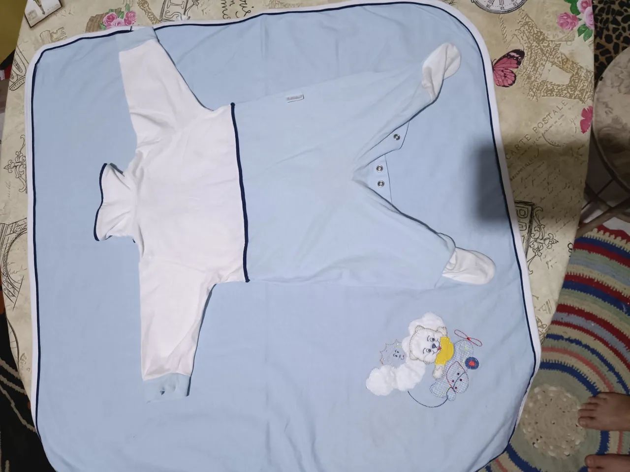 Conjunto de bebê bordada - Foto 3