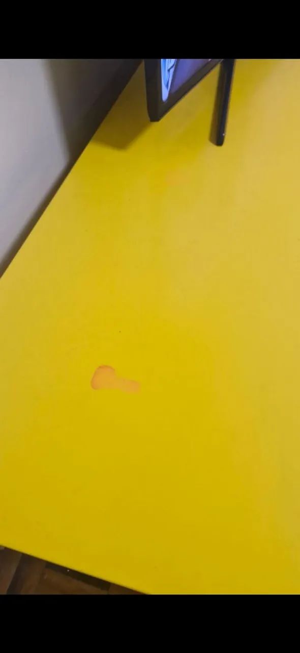Rack amarelo moderno com prateleiras - Foto 4