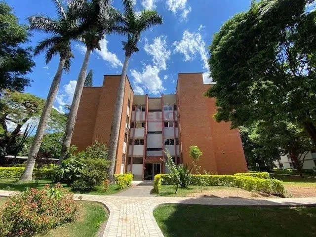 Apartamento Zona 07 - 3 quartos - área de lazer ampla