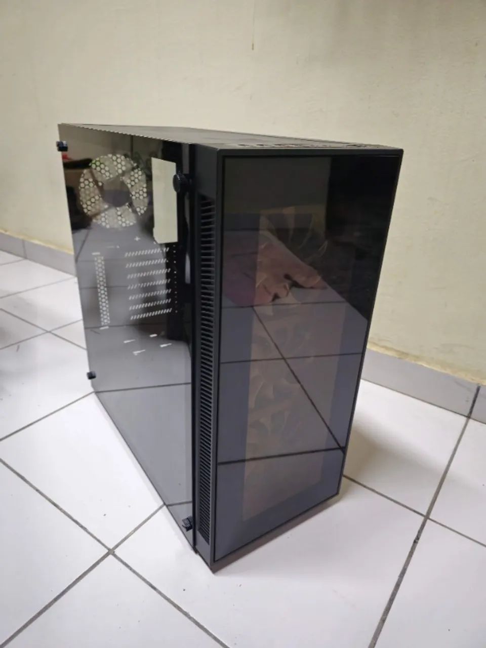 Gabinete Sharkoon TG5 (+ 4x Fans com LED Branca) Gamer - Foto 4