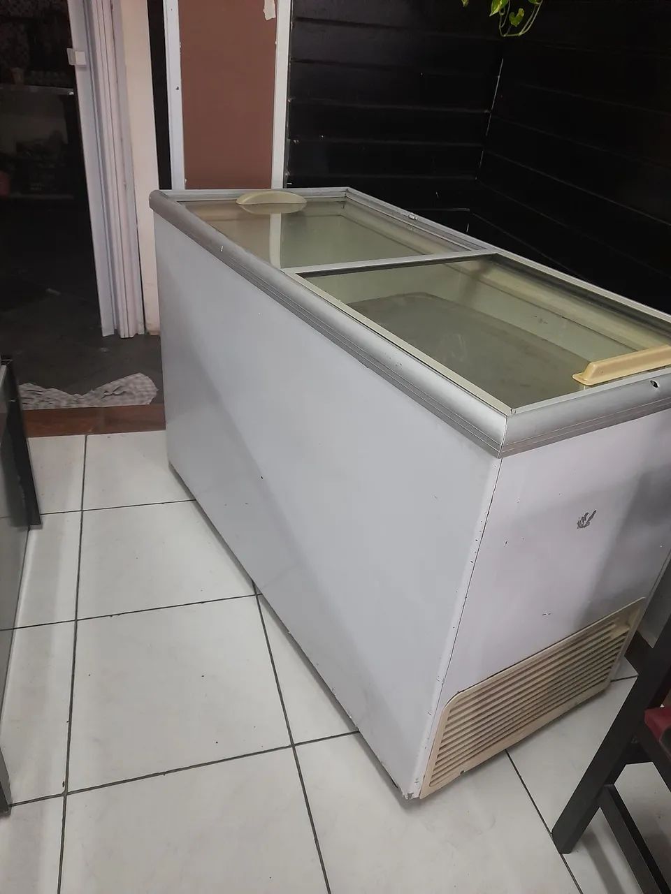 Freezer Horizontal com Tampa de Vidro - Foto 2