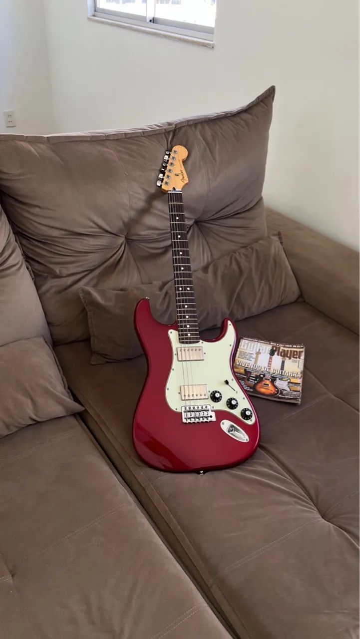 Rara Fender Stratocaster HH Blacktop 