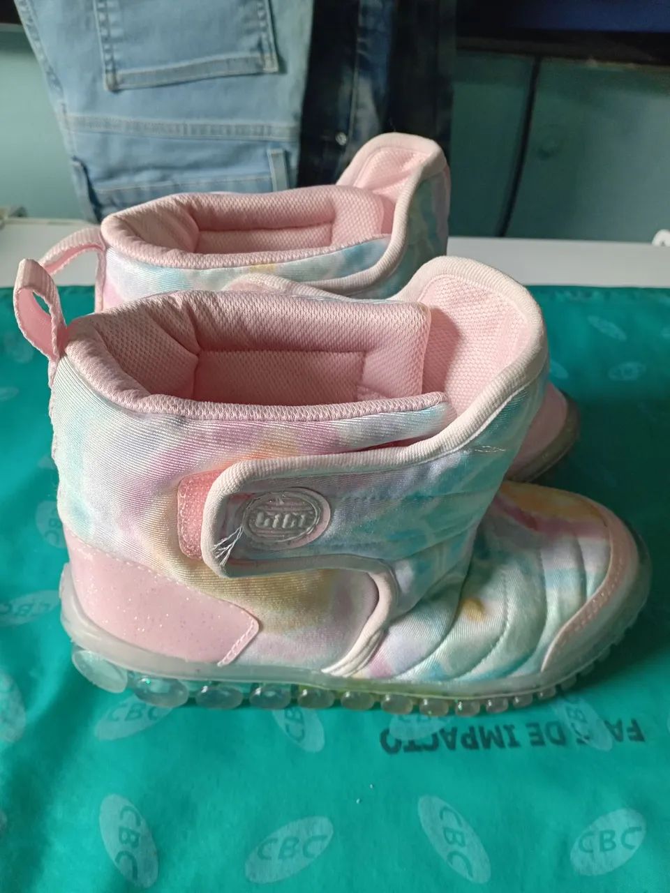Bota n:32 - Foto 3