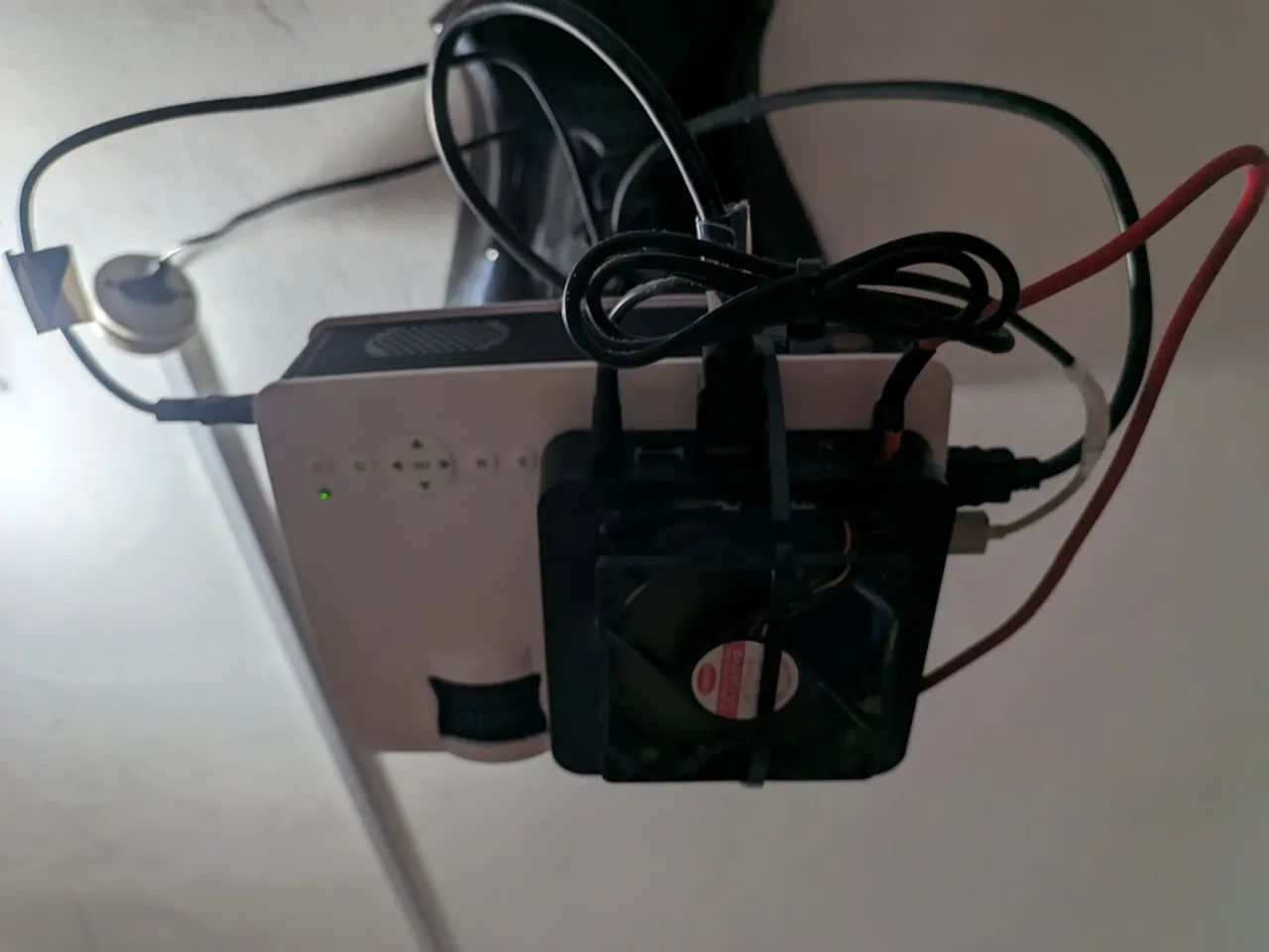 Projetor tomate 64418590226945123