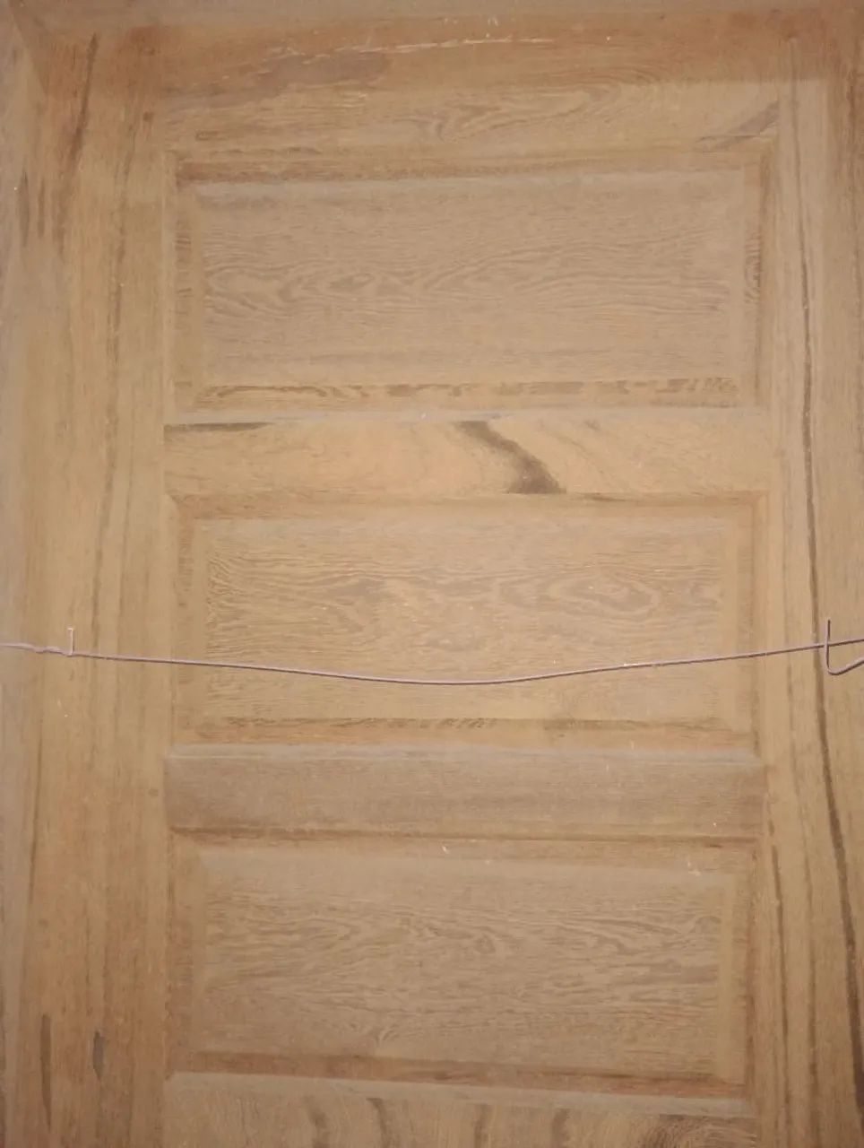 Porta de madeira maciça