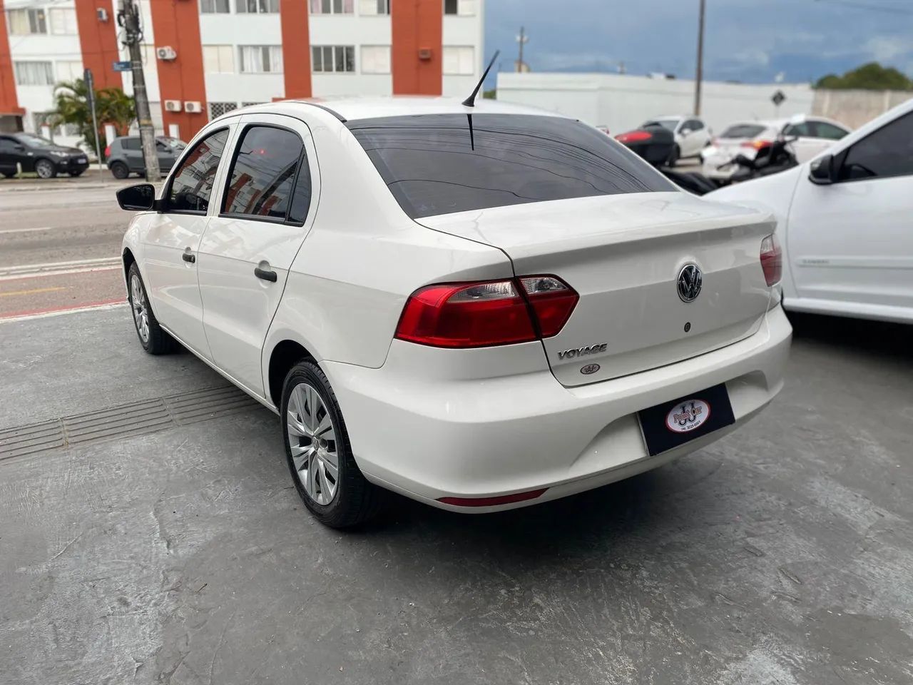 Volkswagen Voyage 1.0 Flex 12V 4P 2023 - Foto 7