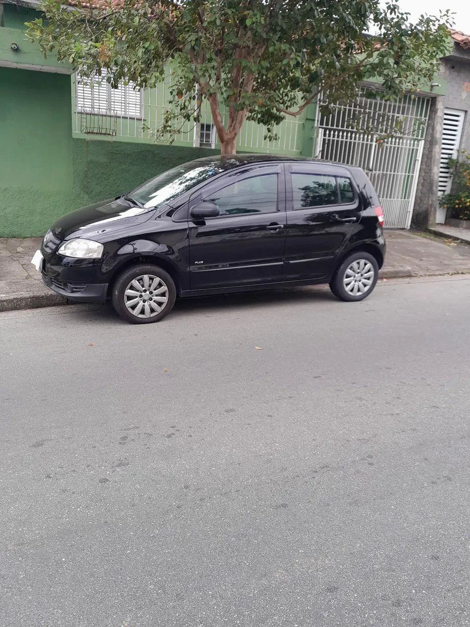 Vendo Volkswagen Fox plus 1.6,  ano 2008 modelo 2009