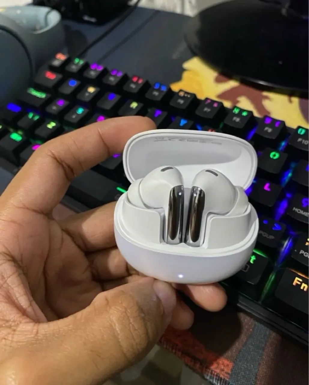 Fone de Ouvido QCY MeloBuds Pro - Foto 2