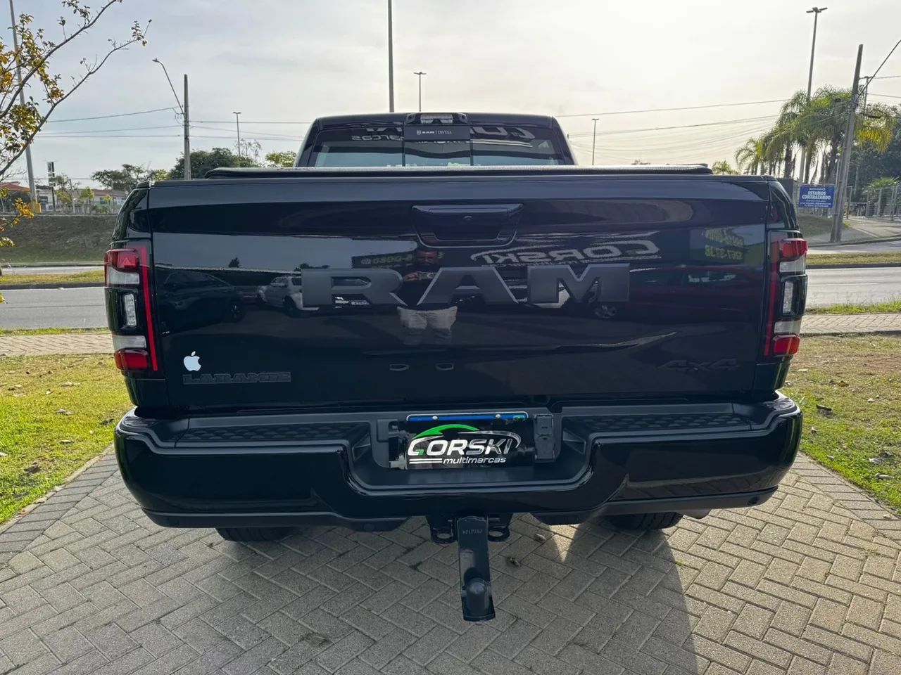Ram 2500 Laram. Night Ed. 6.7 4x4 Diesel - 2024 - - Foto 5