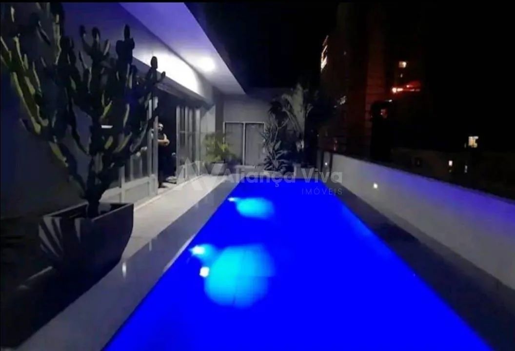 Copacabana | Cobertura 6 quartos, sendo 4 suites