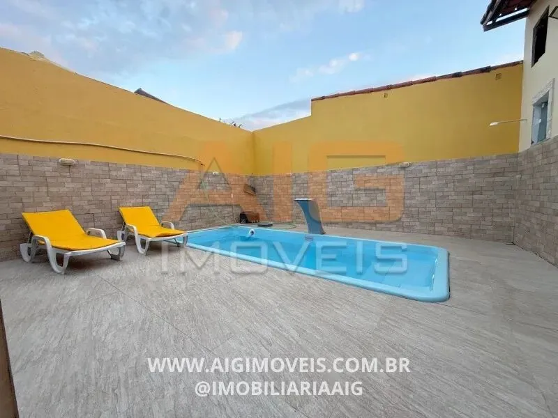 Casa 3 Quartos Piscina Churrasqueira