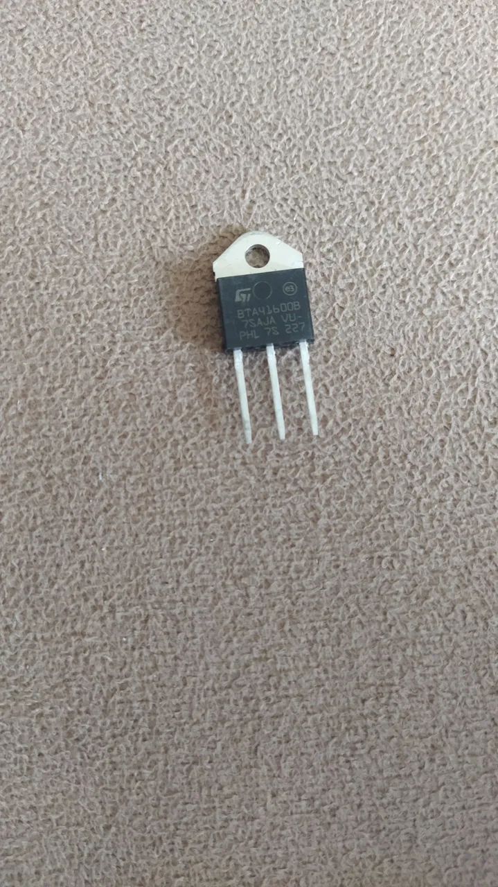 Transistor BTA41600B Triac 40A 600V