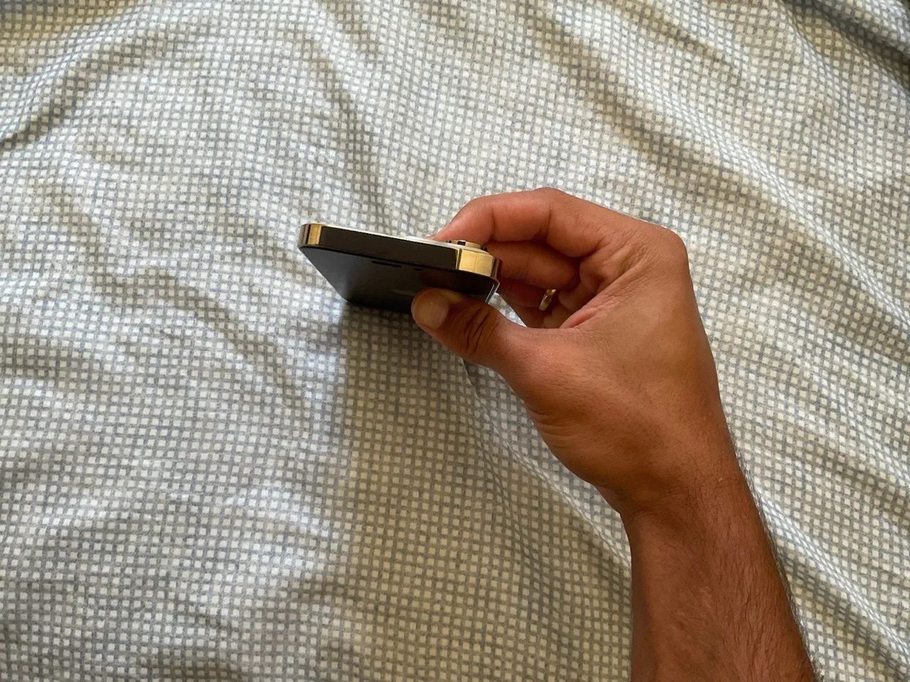 iPhone 14 Pro 128GB - Foto 2