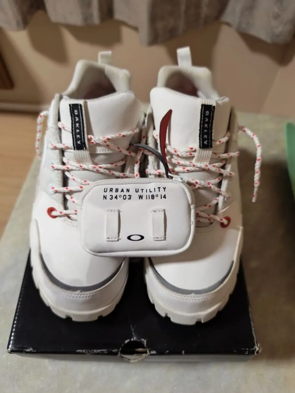 Tênis Oakley Branco - Novo!
