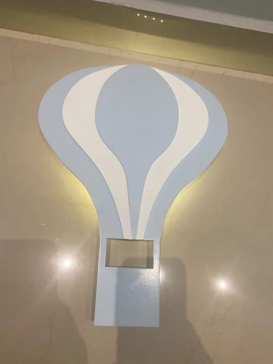 Lustre + Kit de Balões e Nuvens Decorativos para Quarto Infantil com Led - Foto 3