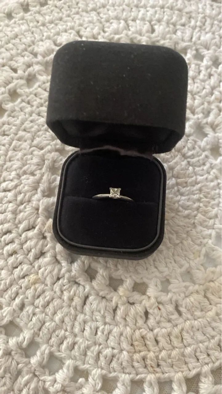 Anel de diamante corte princesa 0.35ct - Foto 3