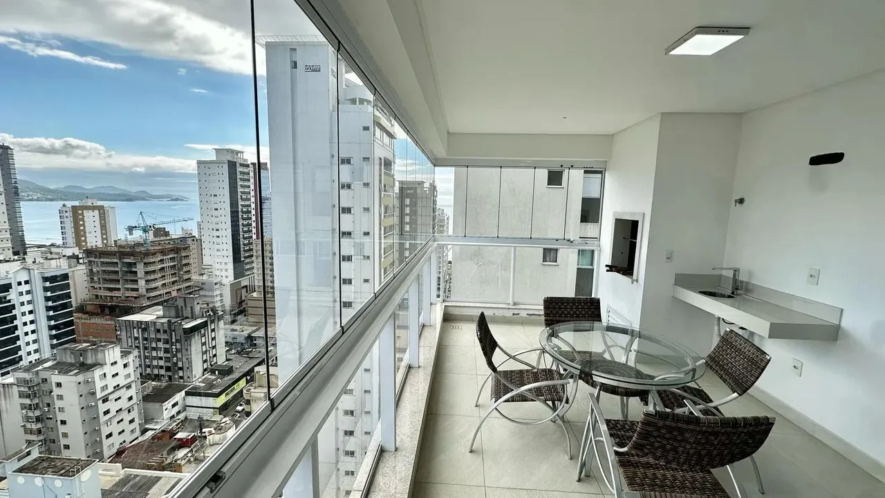 APARTAMENTO ALUGUEL ANUAL, 4 SUÍTES NA MEIA PRAIA - ITAPEMA/SC