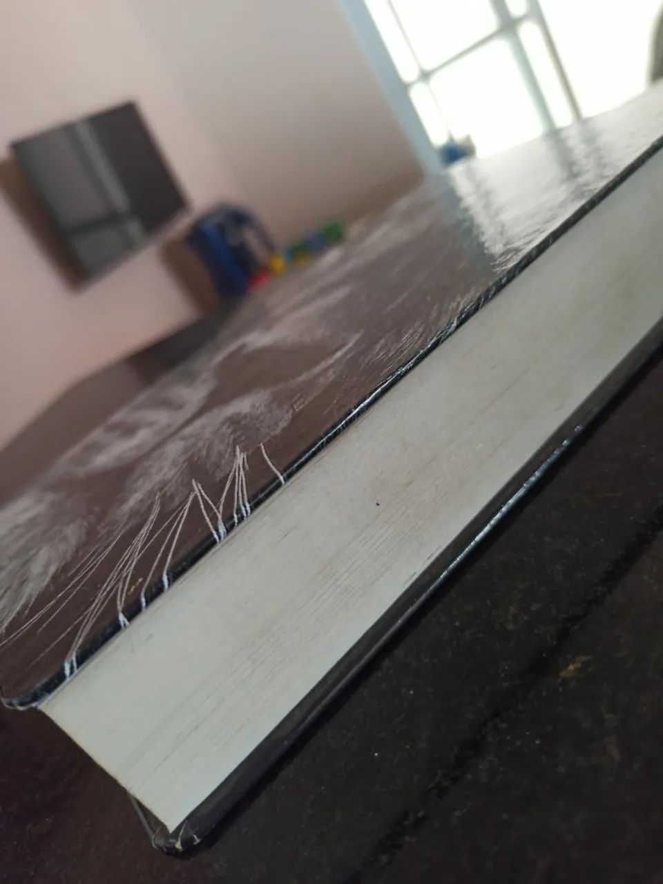 Bíblia NVT capa dura letra grande- NOVA - Foto 3