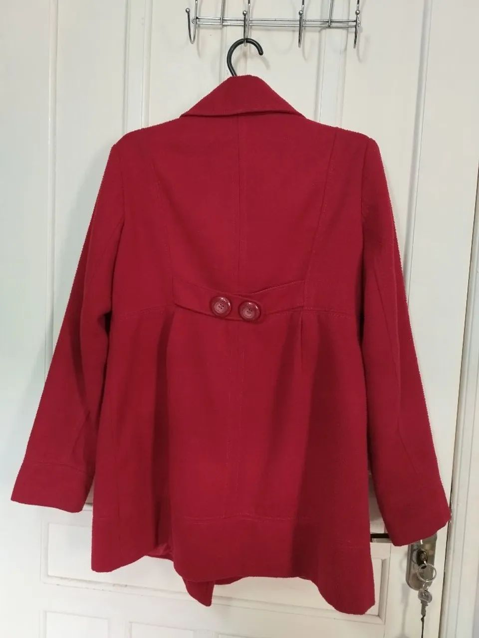 Casaco Vermelho Feminino - Estilo Clássico - Foto 3