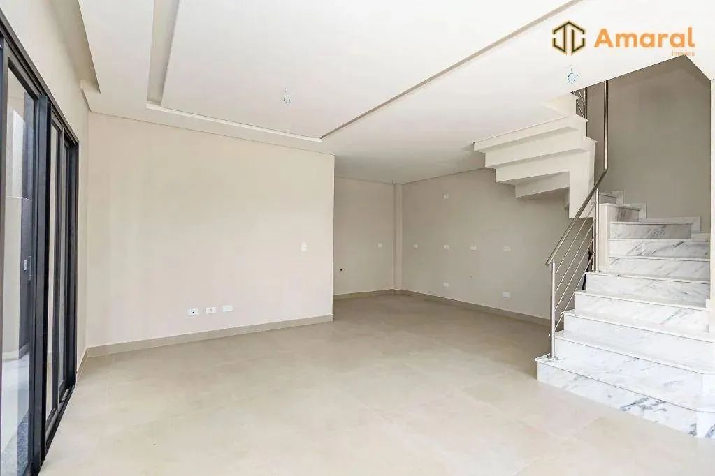 Sobrado com 3 dormitórios à venda, 125 m² por R$ 1.090.000,00 - Água Verde - Curitiba/PR