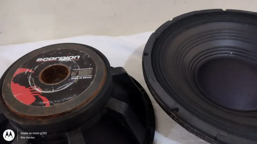 Par de Alto falantes de 15 polegadas, 500wrms cada, 8 ohms