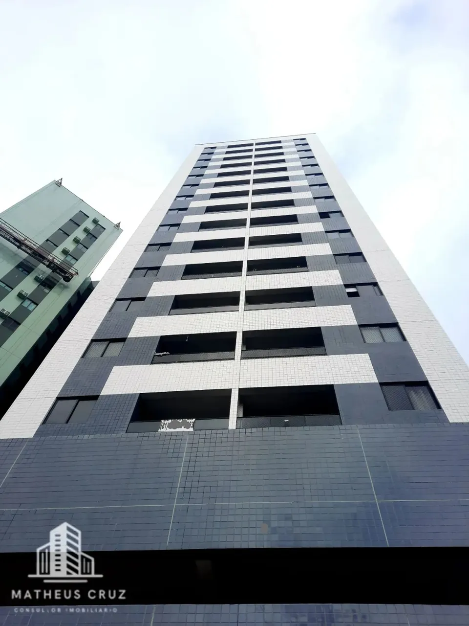 Imóvel para venda possui 56 metros quadrados com 2 quartos em Iputinga - Recife - PE